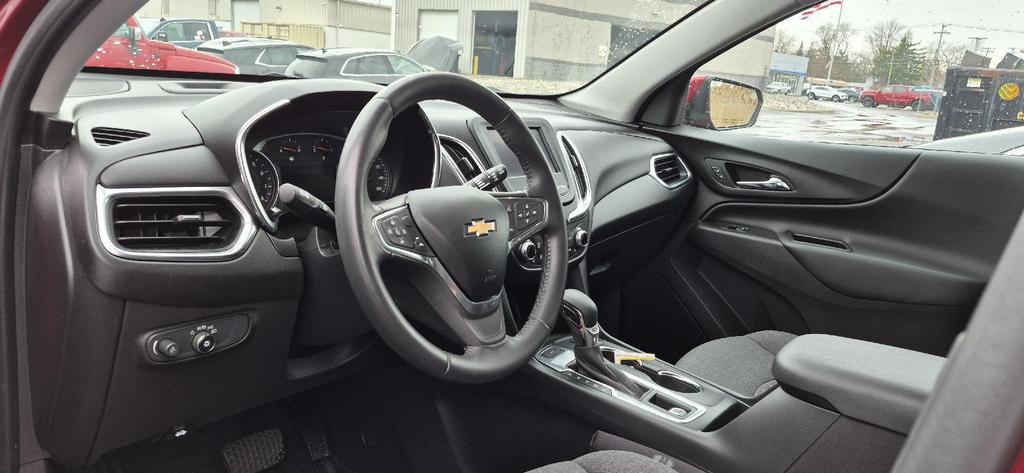 used 2022 Chevrolet Equinox car, priced at $22,450