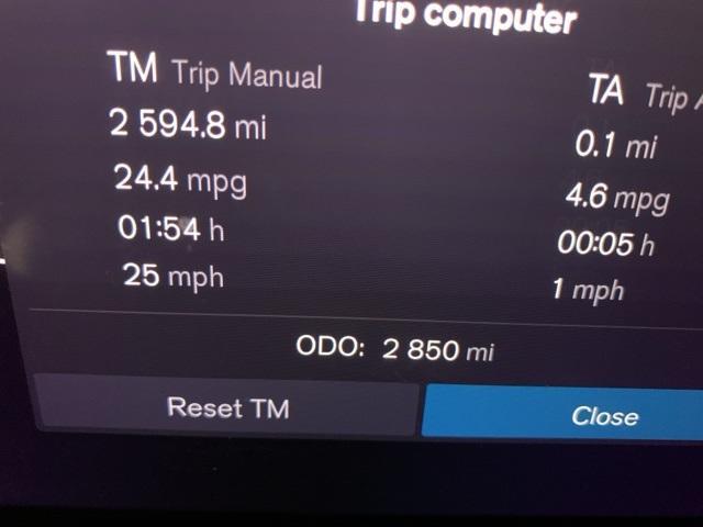 new 2025 Volvo XC40 car, priced at $51,040