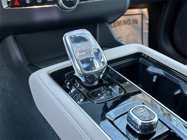 new 2026 Volvo XC90 Plug-In Hybrid car, priced at $81,875