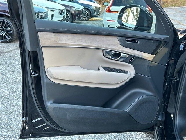 new 2026 Volvo XC90 Plug-In Hybrid car, priced at $81,875