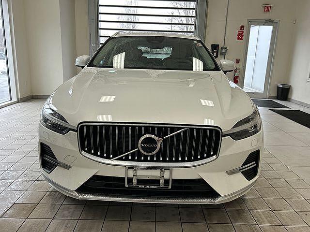 used 2023 Volvo XC60 car, priced at $30,700