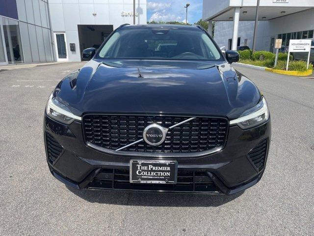 used 2023 Volvo XC60 car, priced at $32,637