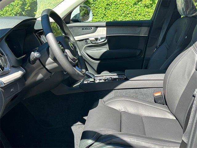 new 2026 Volvo XC90 car, priced at $75,155