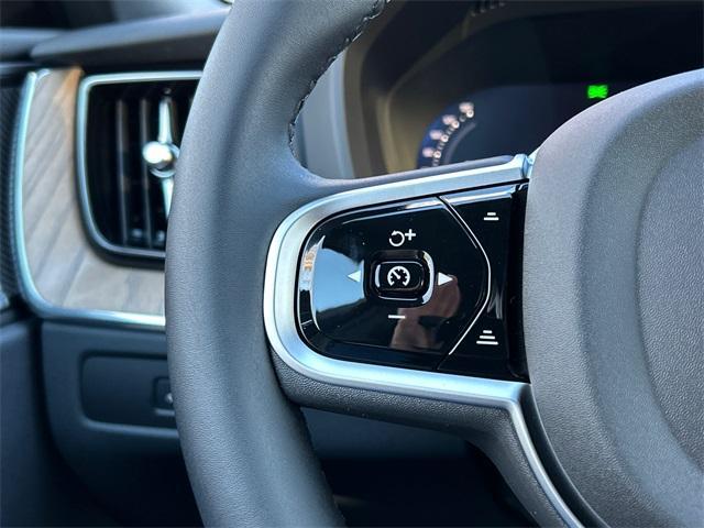 new 2026 Volvo XC60 car, priced at $58,360