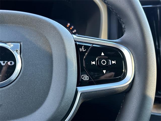 new 2026 Volvo XC60 car, priced at $58,360