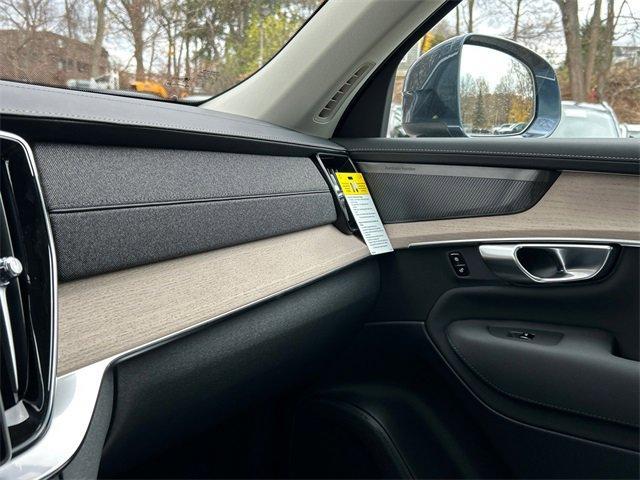 new 2026 Volvo XC90 Plug-In Hybrid car, priced at $81,875