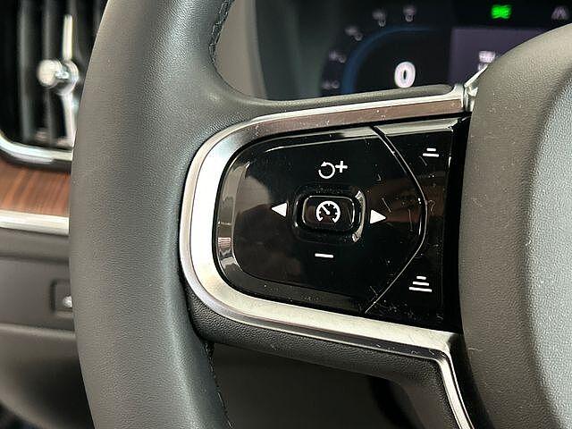 used 2023 Volvo XC60 car, priced at $33,700