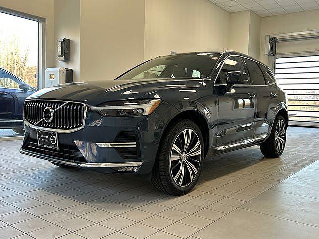 used 2023 Volvo XC60 car, priced at $35,700