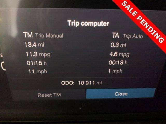 used 2025 Volvo XC60 car, priced at $37,500