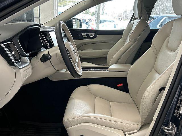 used 2023 Volvo XC60 car, priced at $29,400