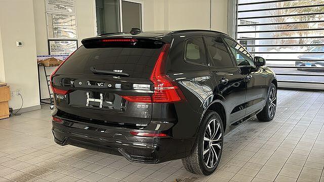used 2025 Volvo XC60 car, priced at $37,000