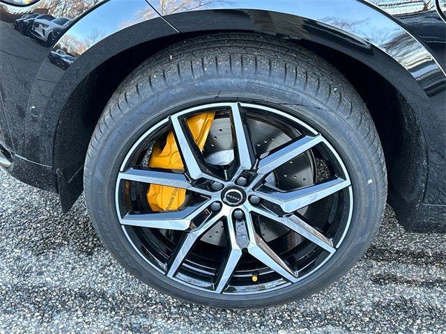 new 2026 Volvo XC60 Plug-In Hybrid car, priced at $84,265