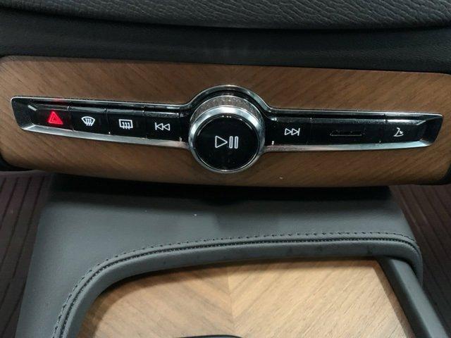 used 2024 Volvo XC90 Recharge Plug-In Hybrid car, priced at $46,000