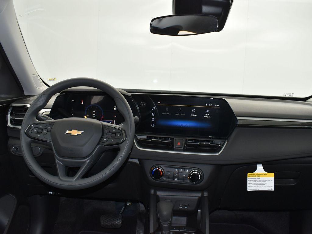 new 2025 Chevrolet TrailBlazer car, priced at $25,285