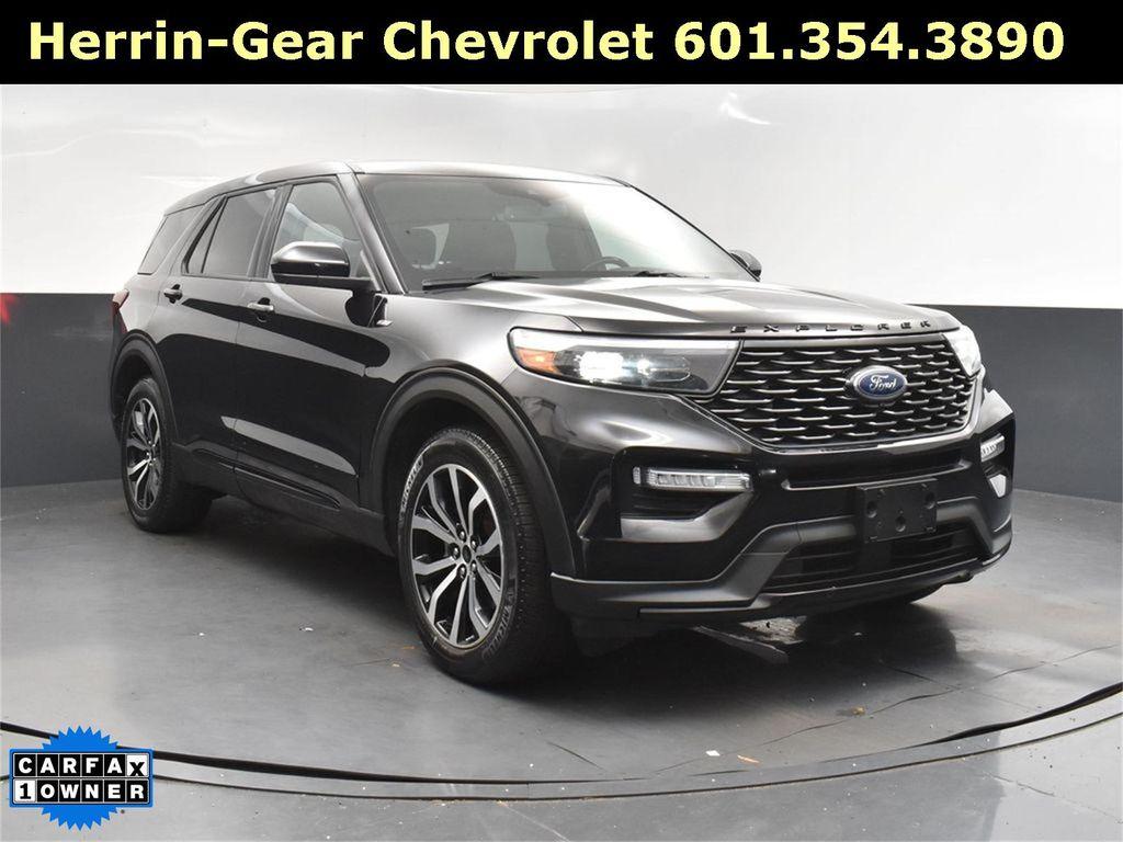 used 2022 Ford Explorer car, priced at $27,000