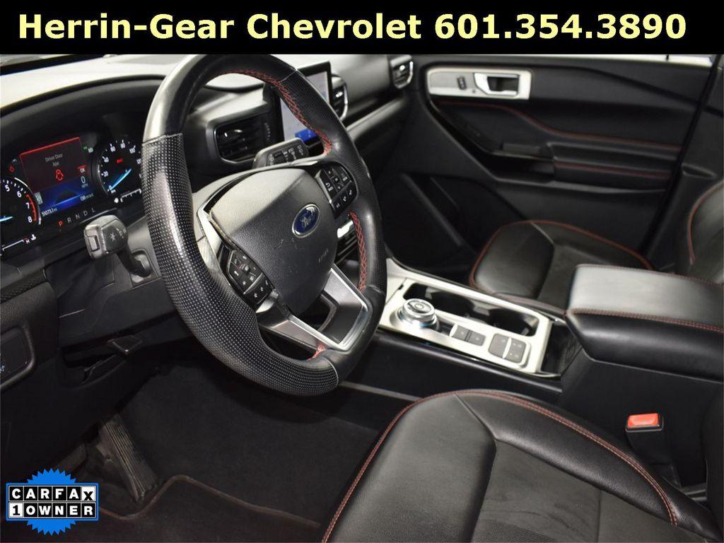 used 2022 Ford Explorer car, priced at $27,000