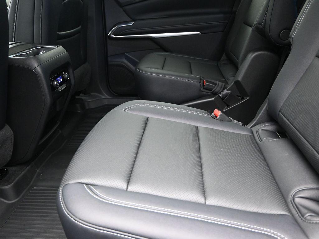 new 2026 Chevrolet Traverse car, priced at $45,485