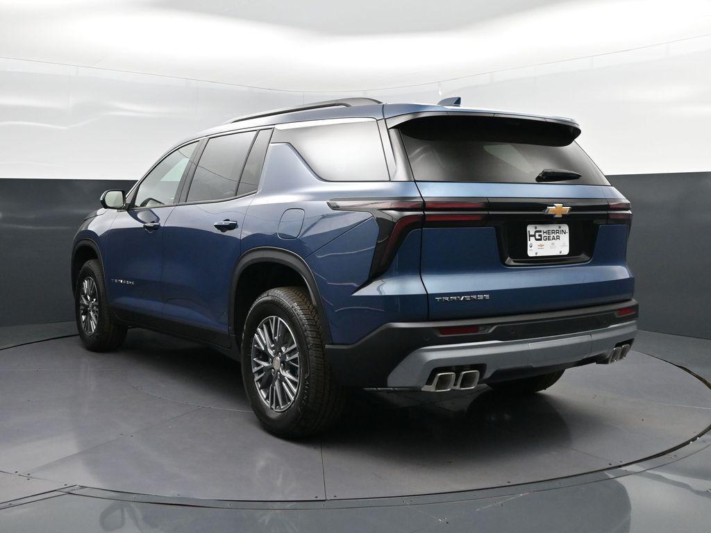 new 2026 Chevrolet Traverse car, priced at $45,485