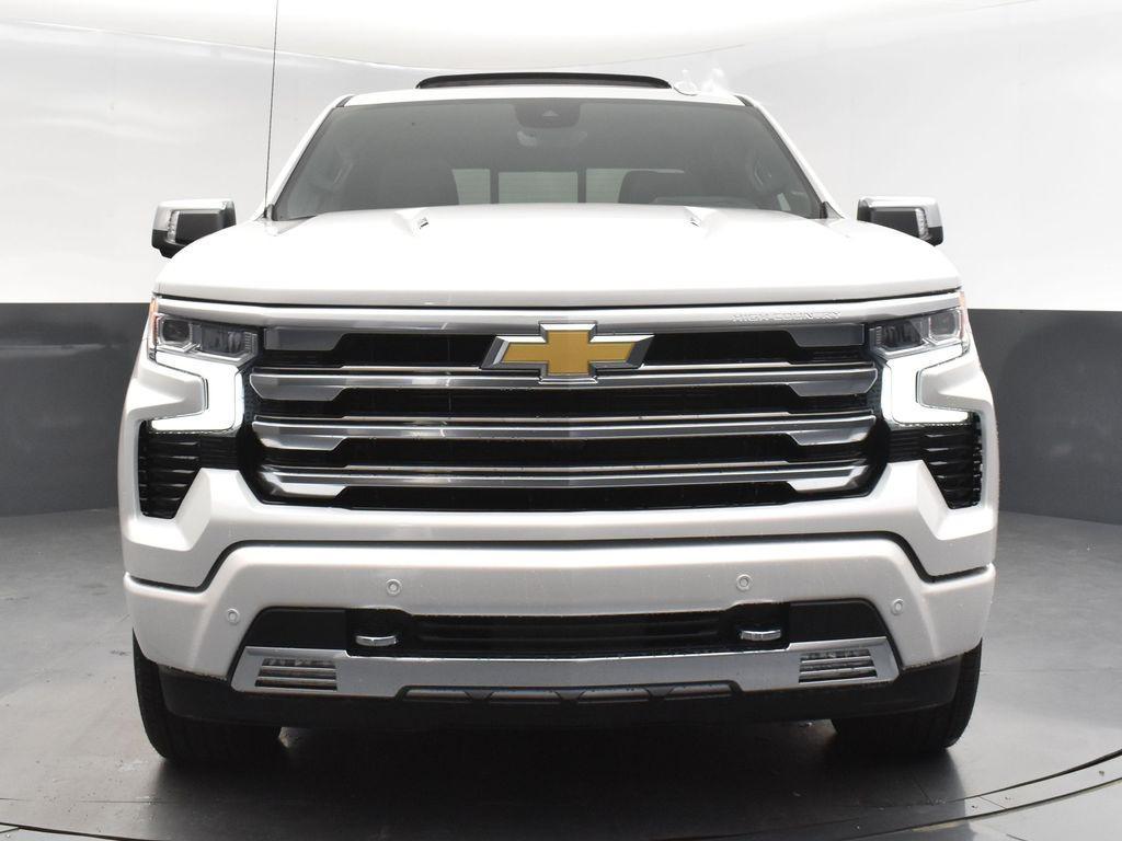 new 2025 Chevrolet Silverado 1500 car, priced at $79,404