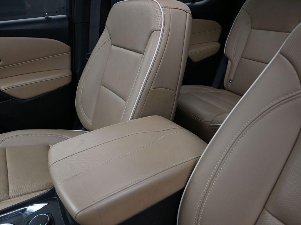 used 2023 Chevrolet Traverse car, priced at $35,000