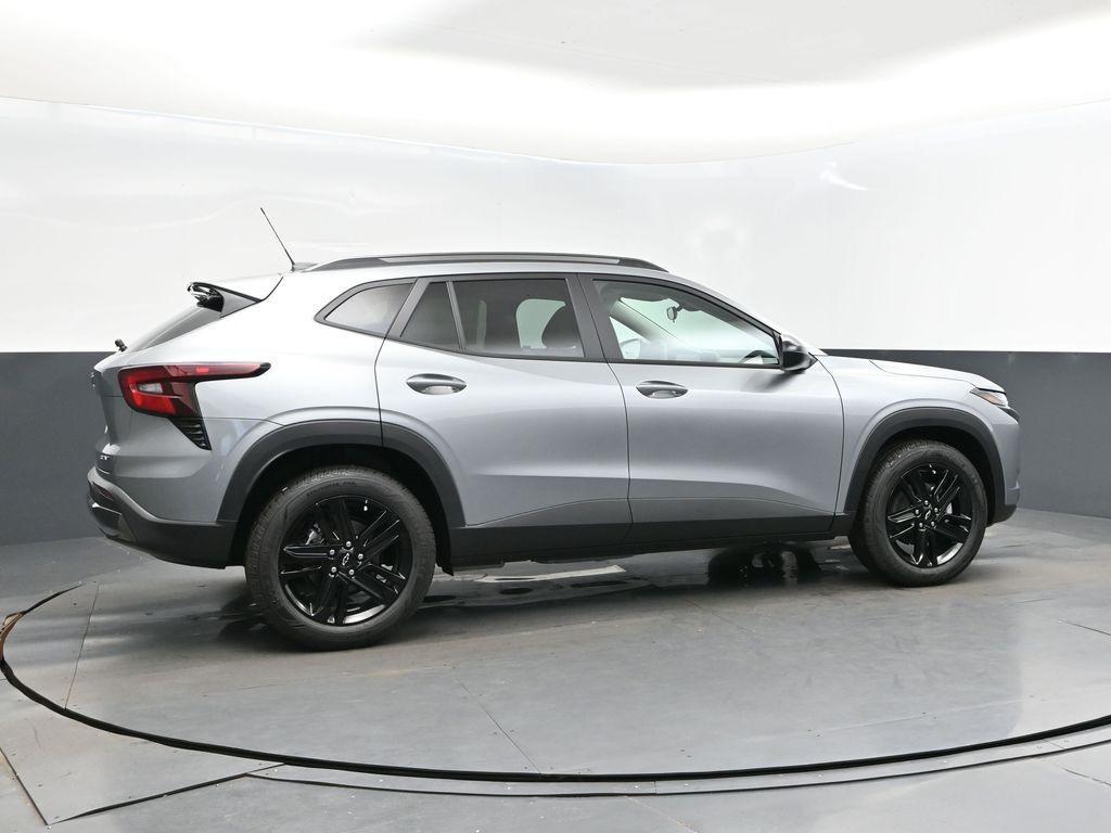 new 2026 Chevrolet Trax car, priced at $28,650