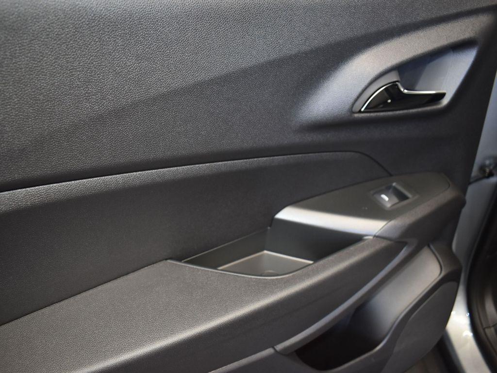 new 2026 Chevrolet Trax car, priced at $28,650