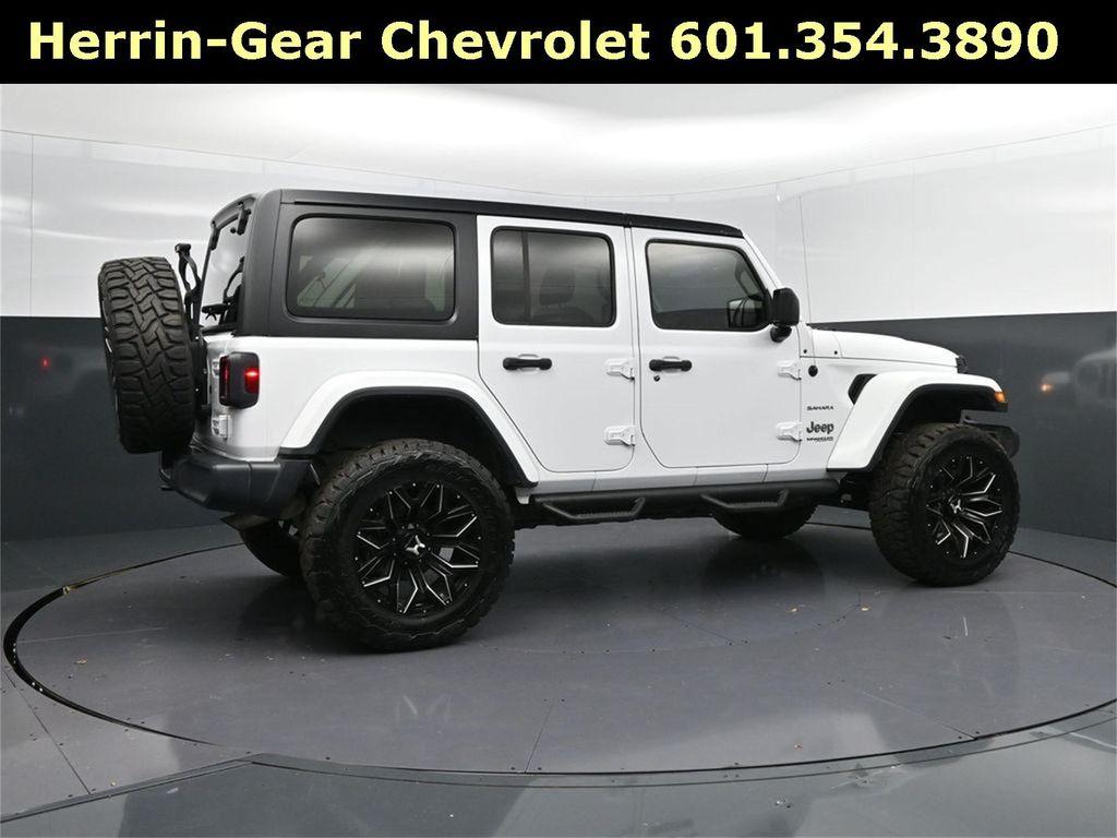used 2019 Jeep Wrangler Unlimited car, priced at $27,500