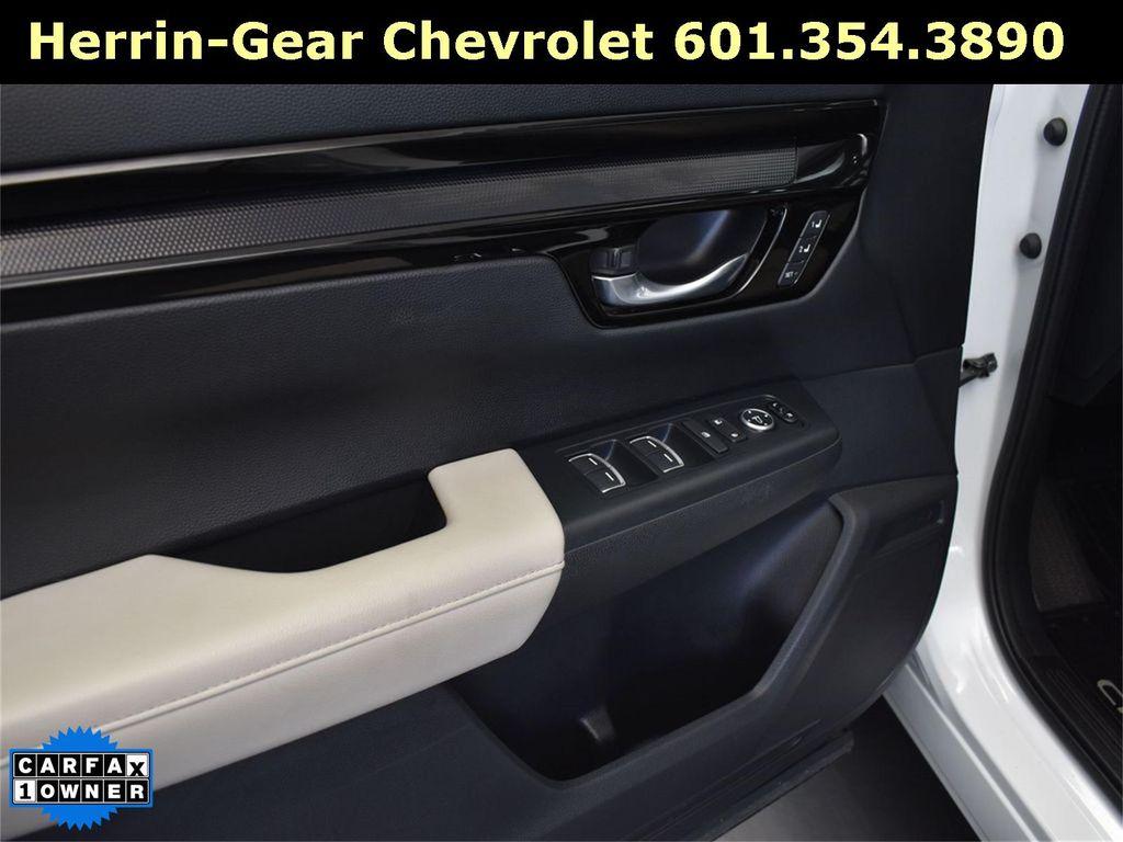 used 2024 Honda CR-V car, priced at $29,000