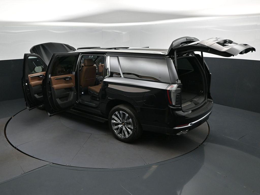 new 2026 Chevrolet Suburban car, priced at $91,130