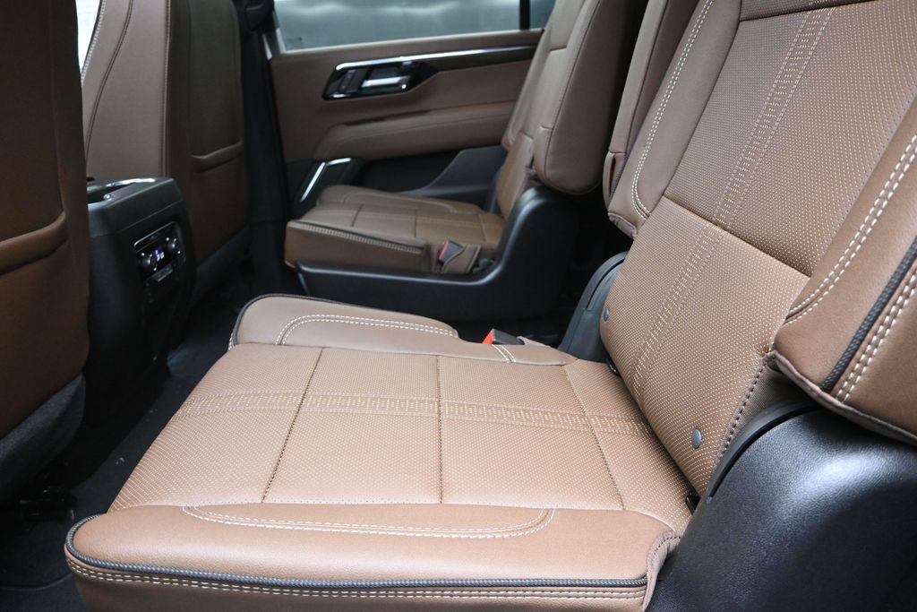 new 2026 Chevrolet Suburban car, priced at $91,130