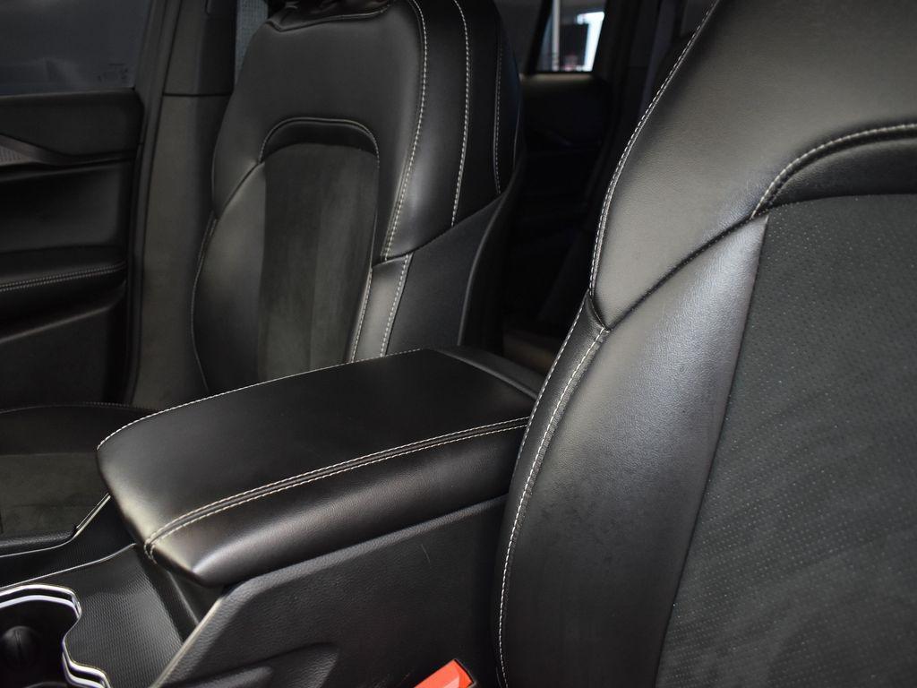 used 2025 Jeep Grand Cherokee car, priced at $33,333