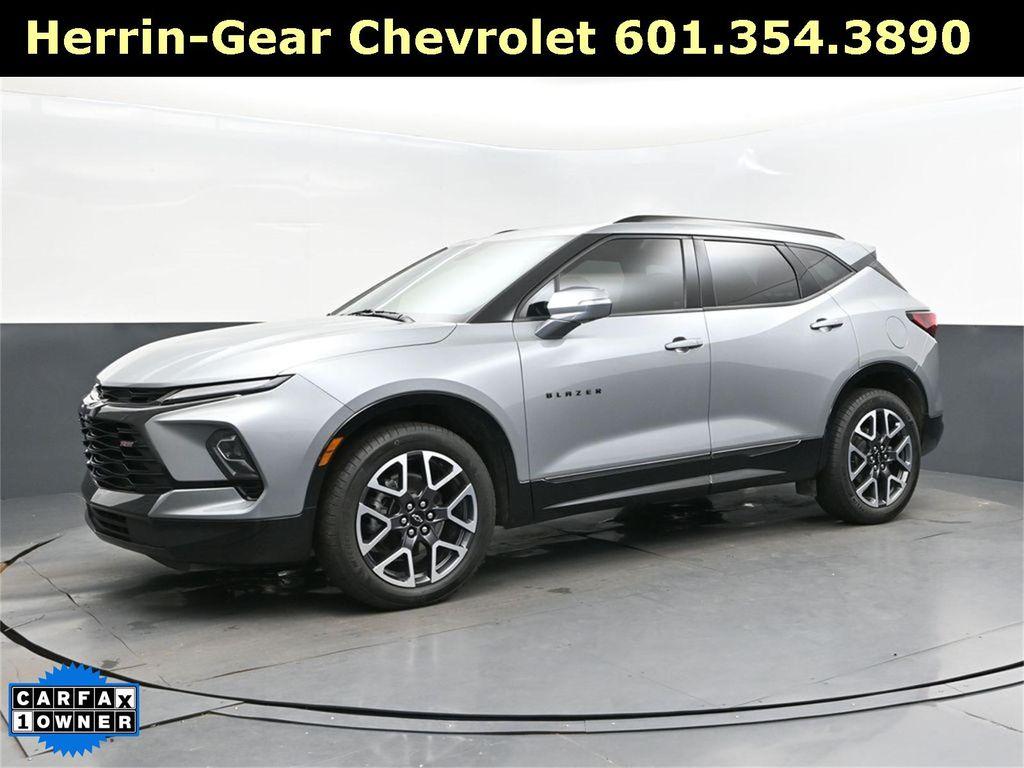 used 2024 Chevrolet Blazer car, priced at $31,000