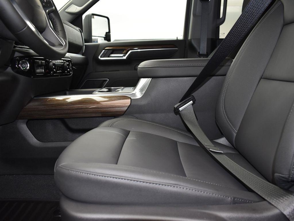 new 2026 Chevrolet Silverado 2500 car, priced at $78,670