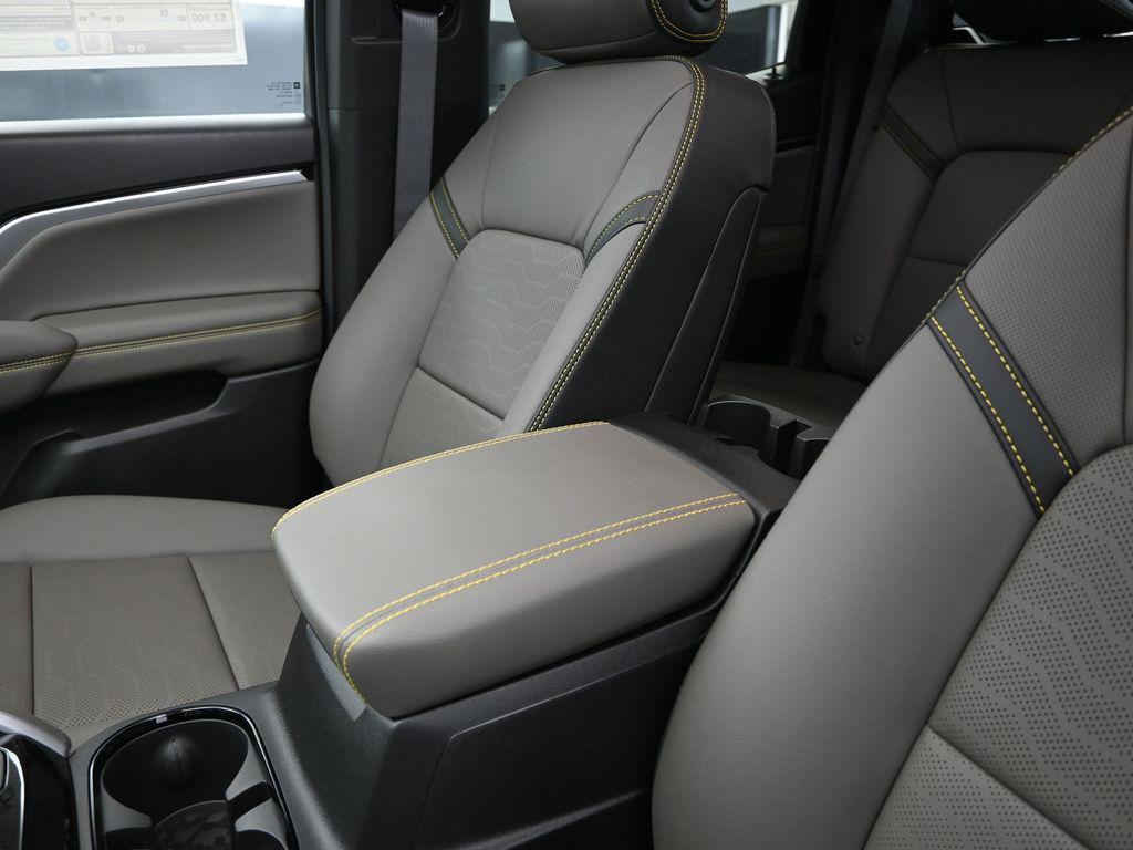 new 2026 Chevrolet Colorado car, priced at $55,125