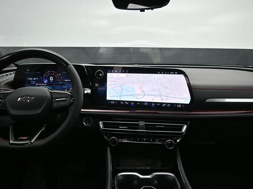 new 2026 Chevrolet Traverse car, priced at $60,315