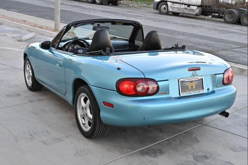 used 2002 Mazda MX-5 Miata car, priced at $12,995