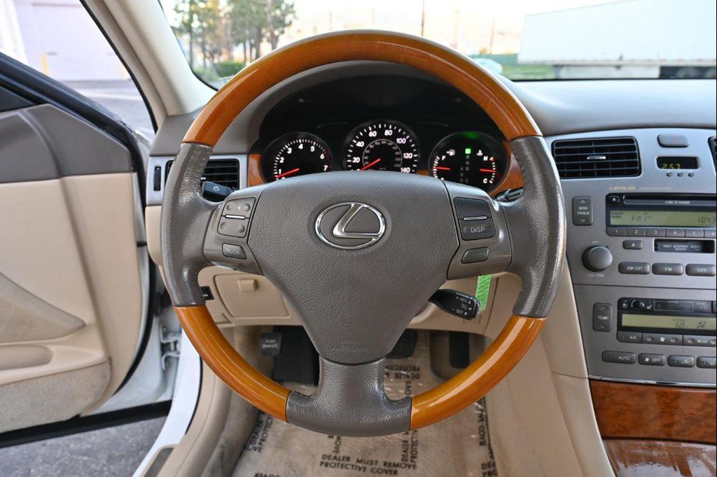 used 2005 Lexus ES 330 car, priced at $10,850