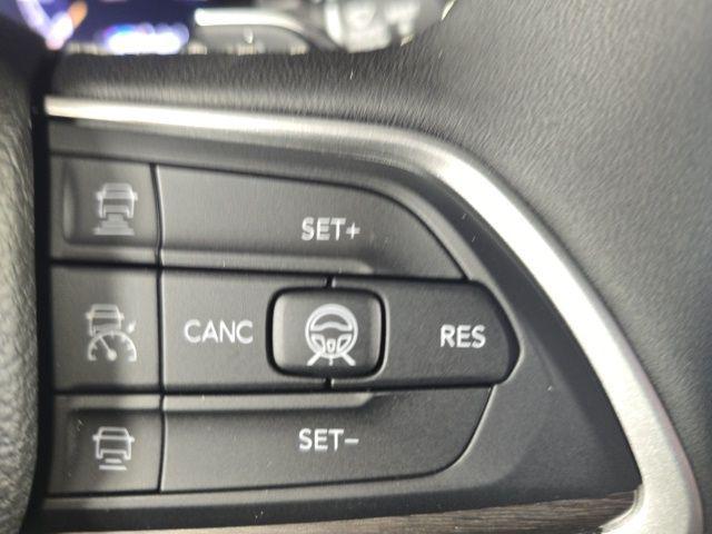 new 2026 Jeep Grand Cherokee car, priced at $46,684