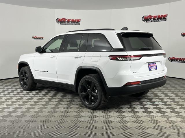 new 2025 Jeep Grand Cherokee car, priced at $40,670