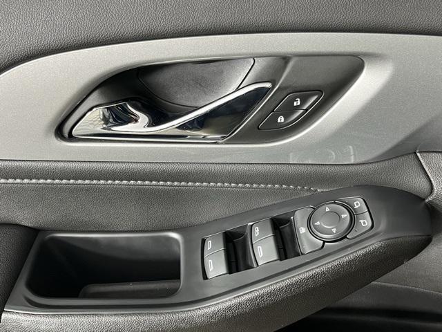 used 2022 Chevrolet Traverse car, priced at $24,955