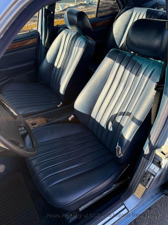 used 1995 Mercedes-Benz E-Class car, priced at $4,495