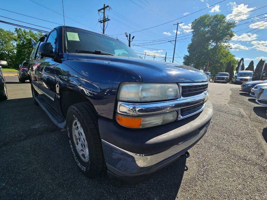 used 2005 Chevrolet Suburban car, priced at $9,488