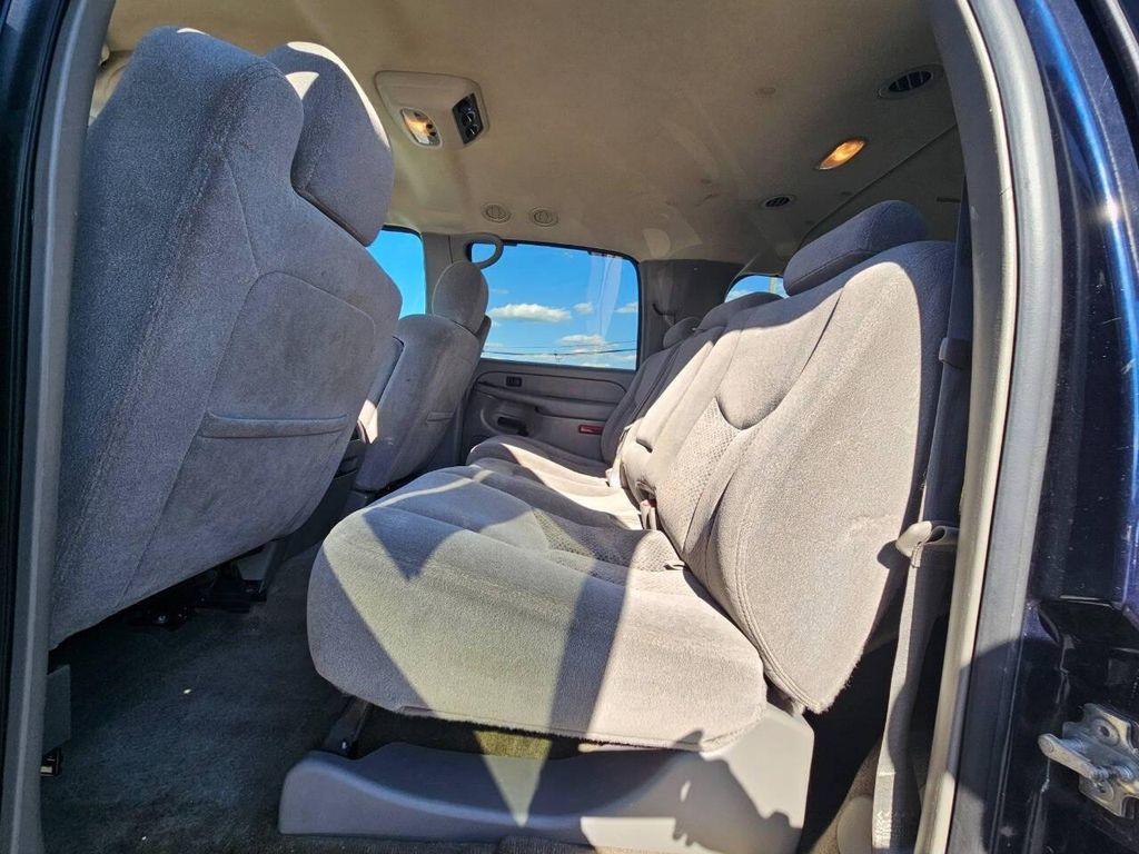used 2005 Chevrolet Suburban car, priced at $9,488