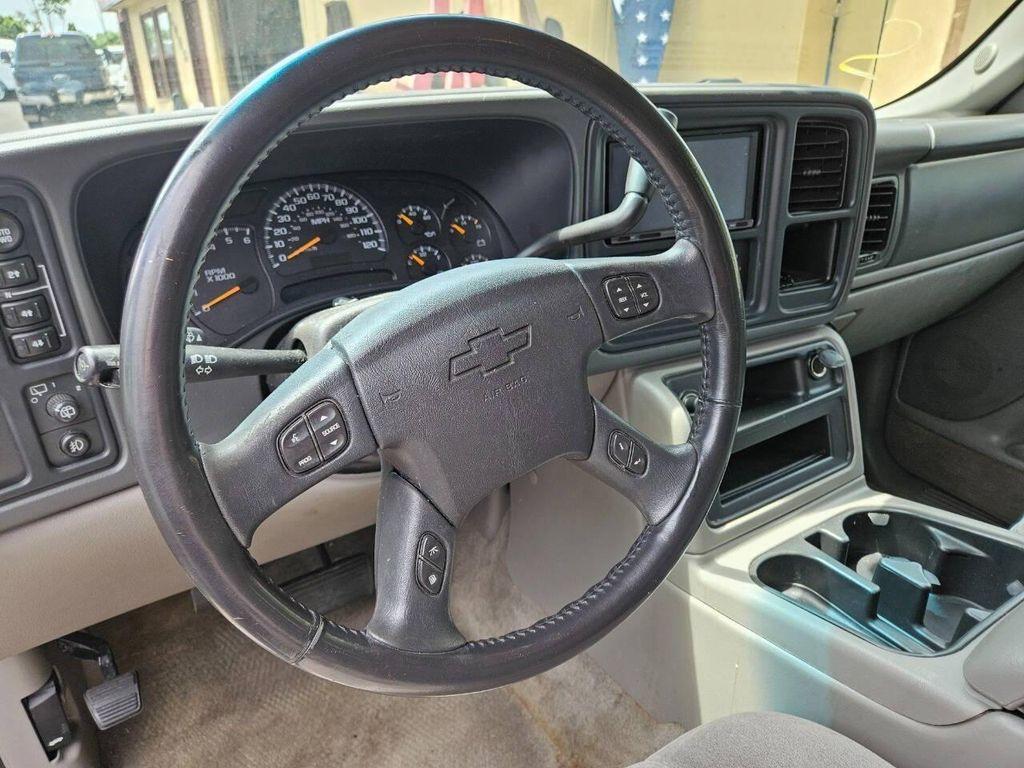 used 2005 Chevrolet Suburban car, priced at $9,488