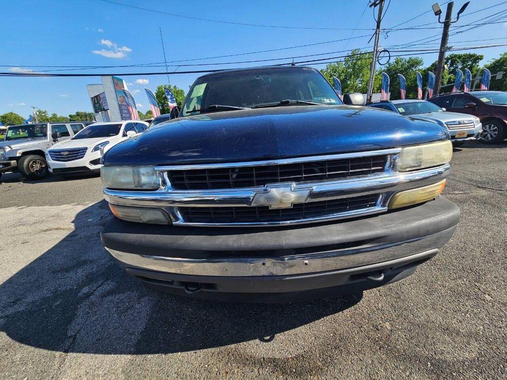 used 2005 Chevrolet Suburban car, priced at $9,488