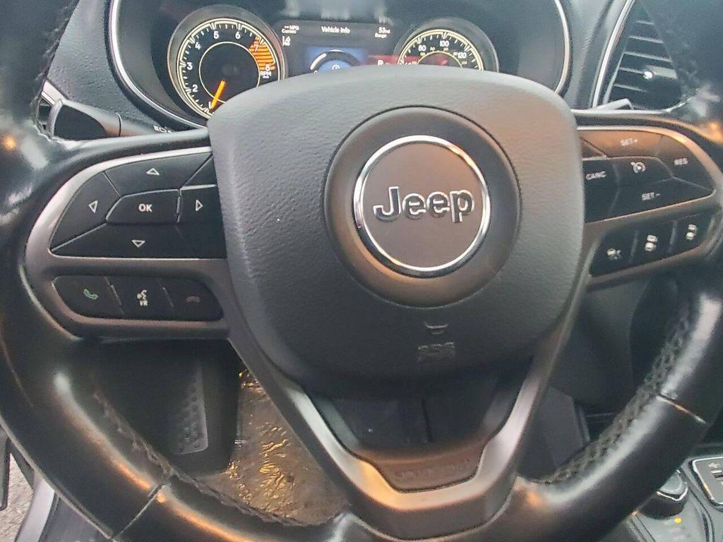 used 2021 Jeep Cherokee car, priced at $12,988