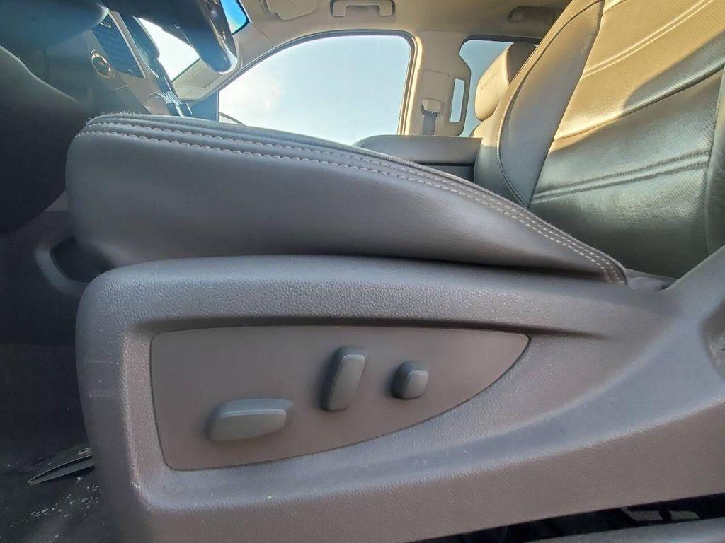 used 2016 GMC Yukon car, priced at $15,988