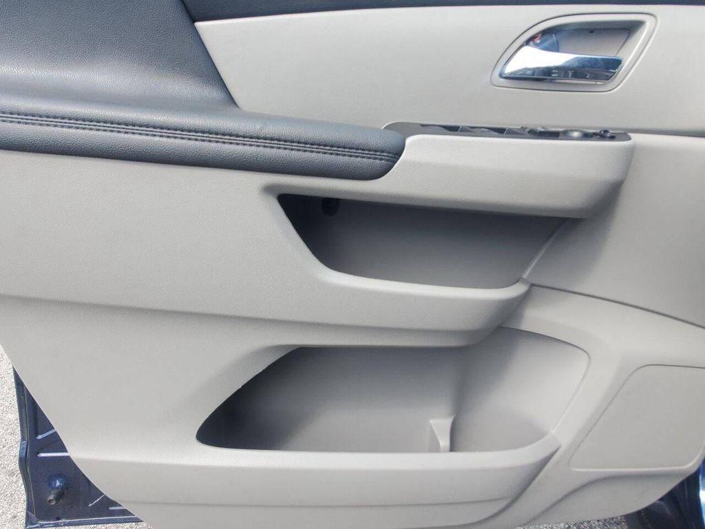used 2015 Honda Odyssey car, priced at $9,288