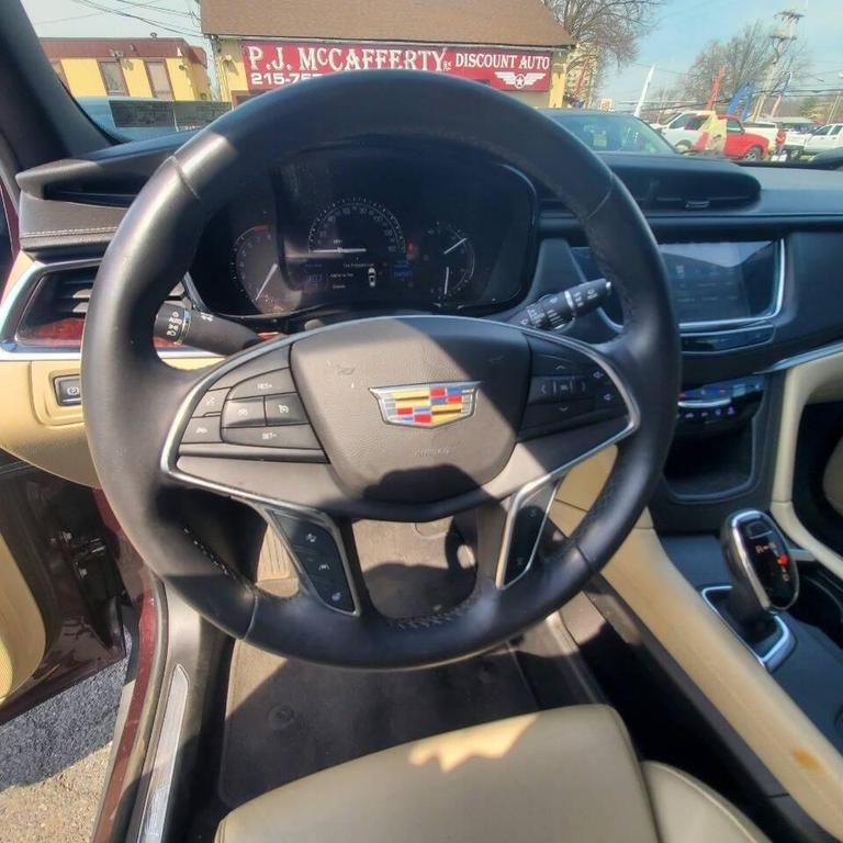 used 2017 Cadillac XT5 car, priced at $16,788