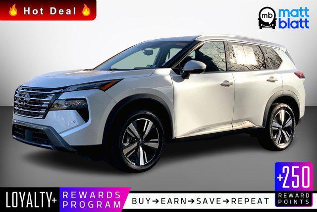 used 2024 Nissan Rogue car, priced at $28,294